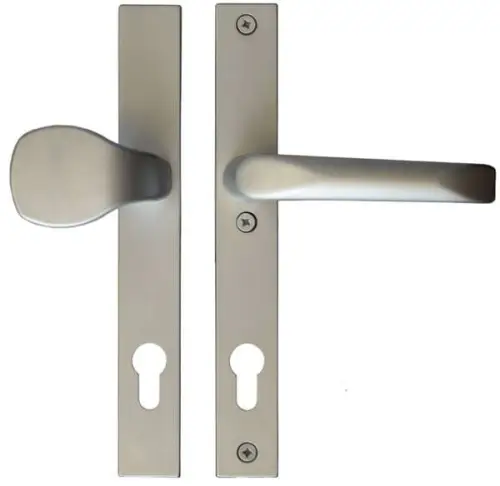 klamka srebrana do drzwi aluminiowych.JPG