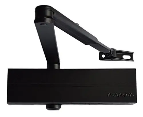 Czarny samozamykacz drzwi DC140 Assa Abloy.JPG